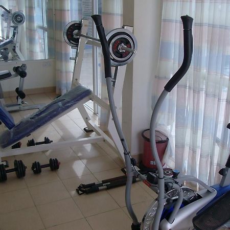 De Holiday Beach Hotel Kokrobite Zewnętrze zdjęcie