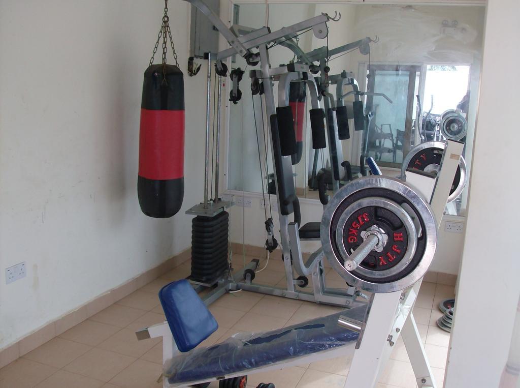 De Holiday Beach Hotel Kokrobite Zewnętrze zdjęcie