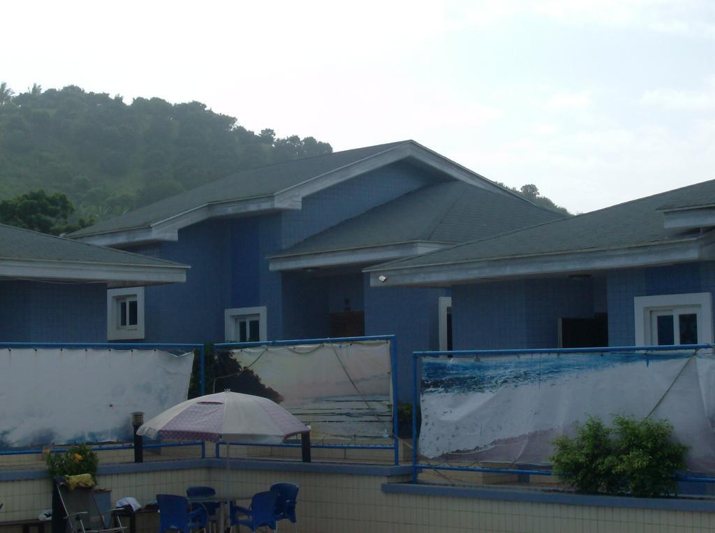 De Holiday Beach Hotel Kokrobite Zewnętrze zdjęcie