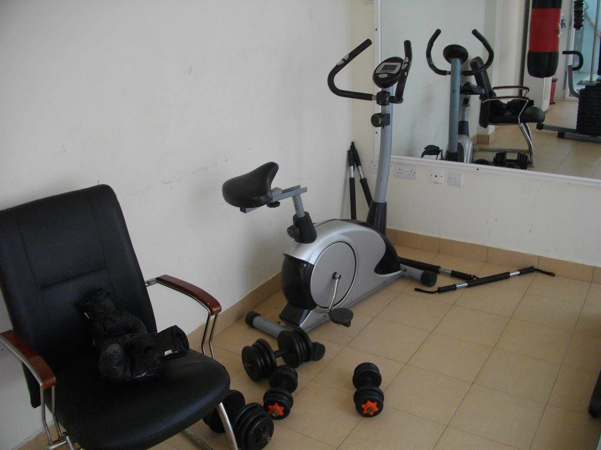 De Holiday Beach Hotel Kokrobite Zewnętrze zdjęcie